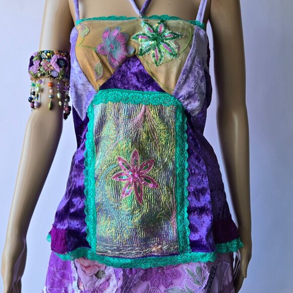 Whimsical Velvet Patchwork Top | Roselani Jasmin | Size Small - Picture 10 of 13